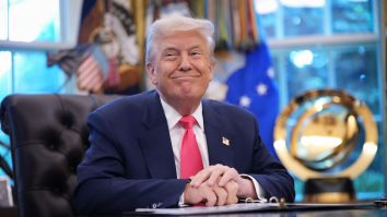 Statele Unite devin acționar la Intel: Trump anunță preluarea a 10% din companie