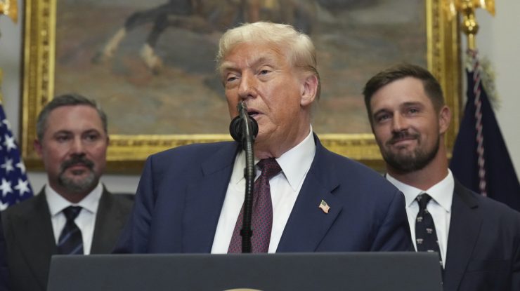 Vrei să mergi în SUA? Trump ar putea solicita o garanție de 15.000 de dolari unor solicitanţi de vize turistice şi de afaceri