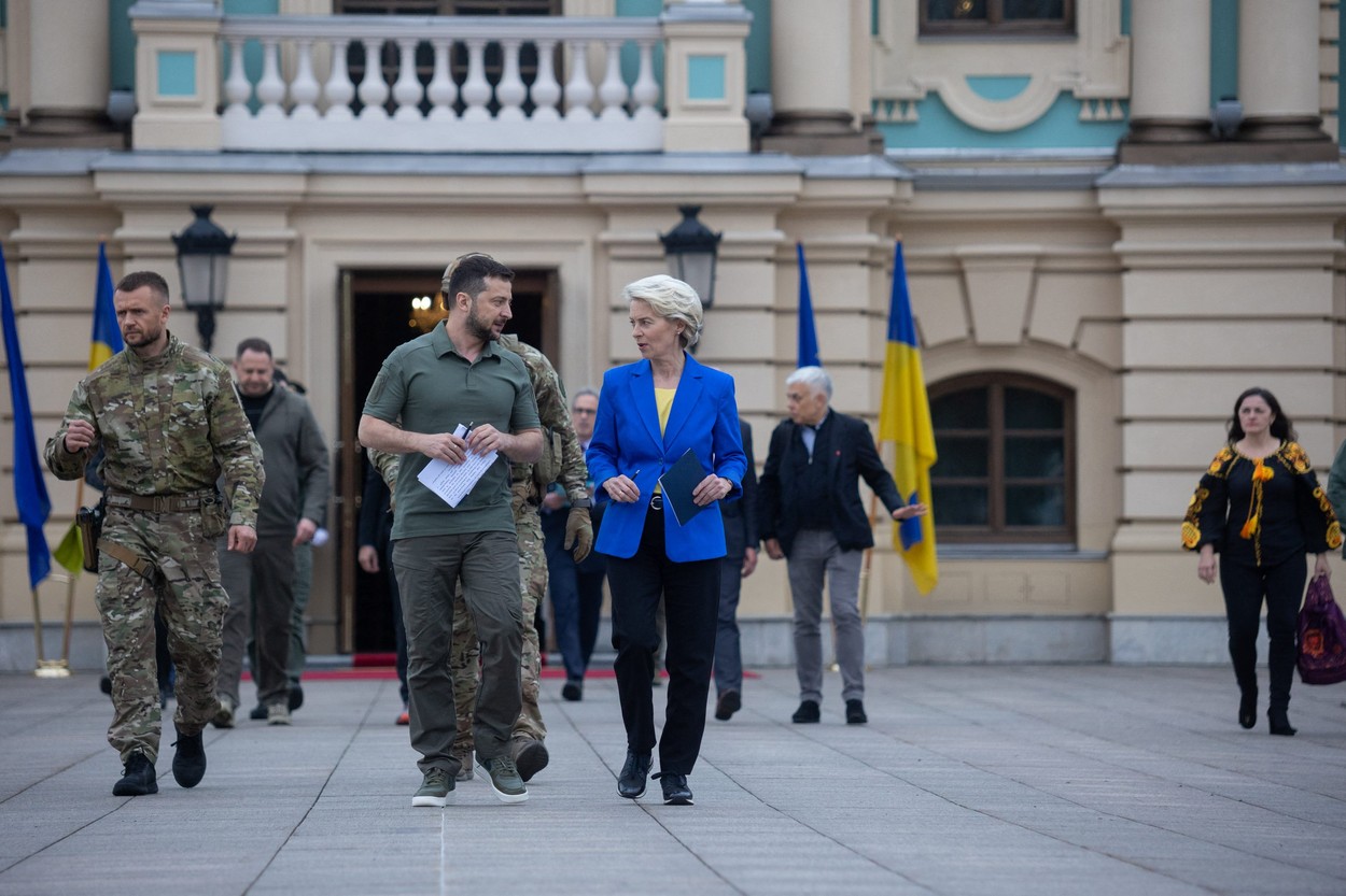 Liderii UE spun că frontierele Ucrainei nu trebuie modificate prin forță. Viktor Orban a refuzat să semneze declarația