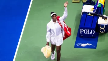Venus Williams a obținut prima victorie de Grand Slam în ultimii patru ani la proba de dublu feminin