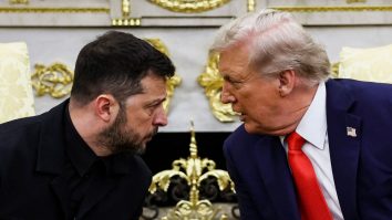 BREAKING NEWS: Trump anunță o întâlnire trilaterală cu Putin și Zelenski, după încheierea discuțiilor de la Casa Albă. Putin și Zelenski se vor întâlni mai întâi separat