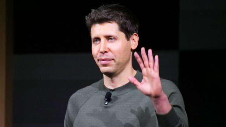 Sam Altman spune că nu se gândește prea mult la Elon Musk: „Am crezut că stă toată ziua pe X să posteze despre cât de mult nu-i place OpenAI”