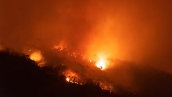 MAE a emis o atenționare de călătorie în Portugalia din cauza temperaturilor ridicate și riscului de incendii