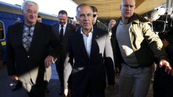 Premierul canadian Mark Carney se află în vizită la Kiev, de Ziua Independenţei Ucrainei: „Canada îşi intensifică sprijinul pentru o pace justă”