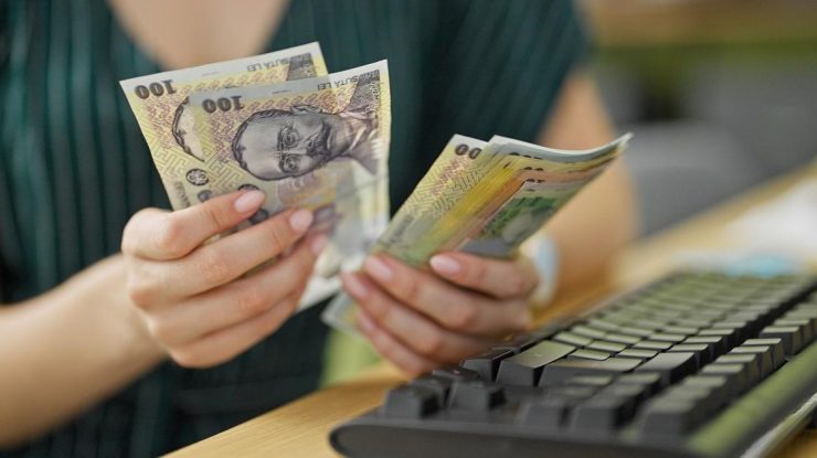 Inflaţia nu slăbeşte deloc: în ianuarie, rata anuală a fost de 9,6%, o scădere minusculă faţă de 9,7% în decembrie 2025. Energia electrică s-a scumpit cu aproape 60%