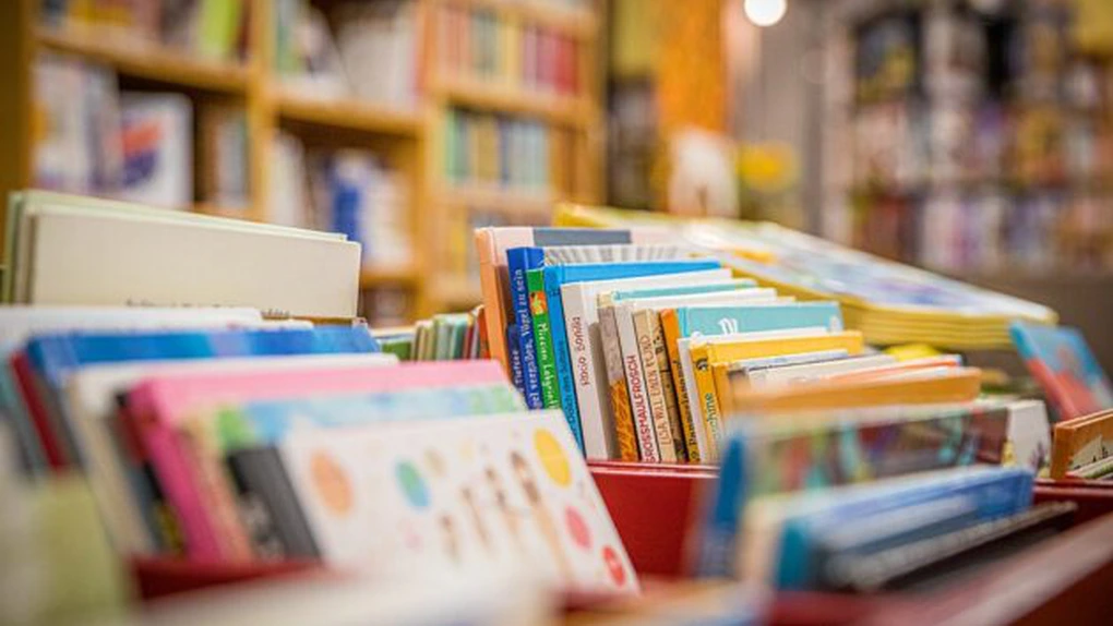 STUDIU. Doar 8% dintre adolescenții români citesc zilnic. 91% dintre ei consideră lectura importantă pentru dezvoltarea personală