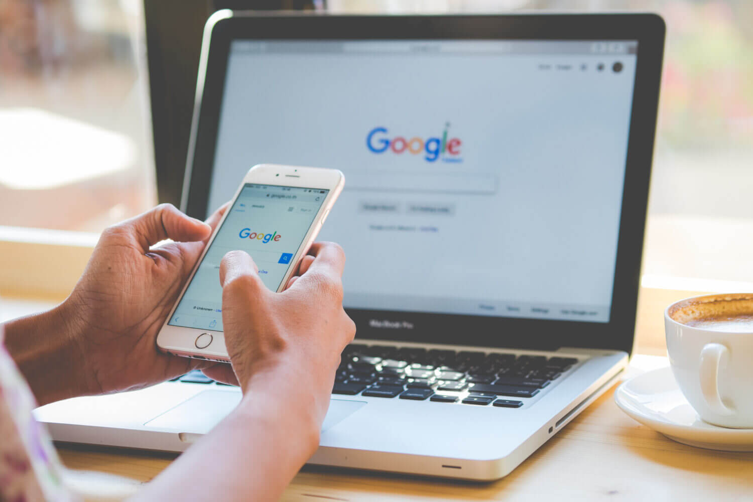 Google recunoaște că o bază de date cu informații despre clienți a fost furată. Atacul a vizat platforma Salesforce