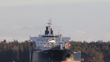 Finlanda acuză petrolierul Eagle S, din „flota fantomă” a Rusiei, de sabotarea cablurilor submarine în Golful Finlandei