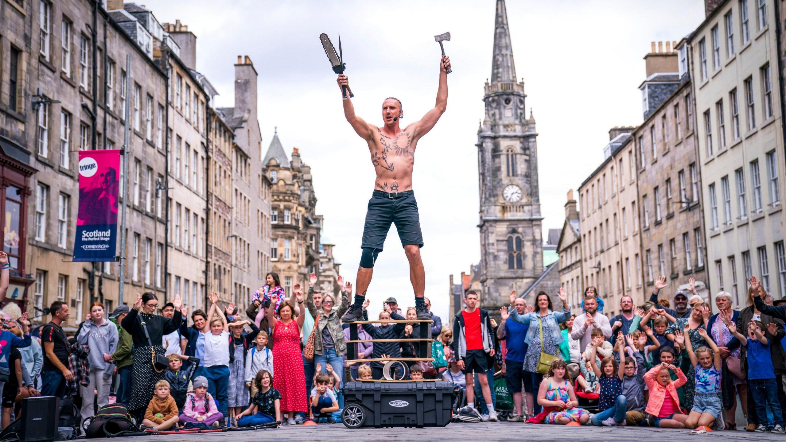 Edinburgh găzduiește cel mai mare festival de artă din lume. Ce vezi la Edinburgh Fringe