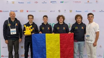 Elevii olimpici români au obținut patru medalii de aur la Olimpiada Internațională de Informatică 2025 din Bolivia