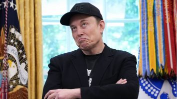 Își face Musk partid sau nu? Wall Street Journal spune că miliardarul se concentrează pe business, Musk reacționează: „Nimic din ce scrieți nu trebuie crezut”