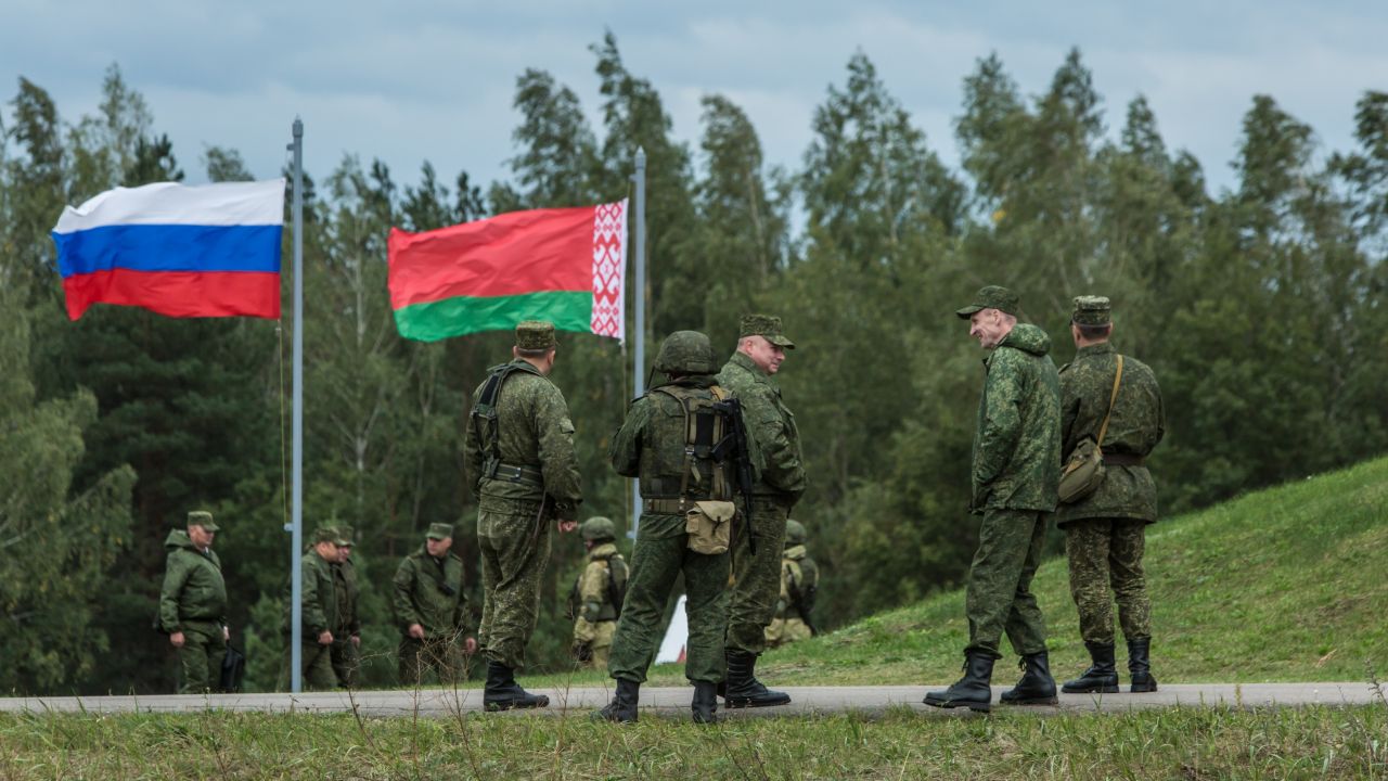 Armatele Rusiei și Belarusului vor organiza exerciții strategice comune în septembrie
