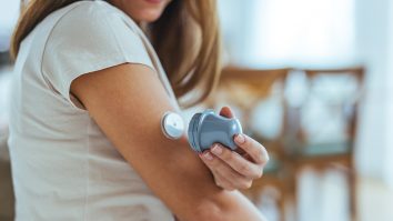 Cercetătorii de la MIT au dezvoltat un implant 3D revoluționar pentru diabet, care reglează automat glicemia. Cum funcționează