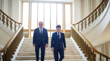 Nicușor Dan și Ilie Bolojan se luptă pentru Primăria Capitalei. Partidele au decis ca alegerile să aibă loc într-un singur tur. Ce planuri are Coaliția