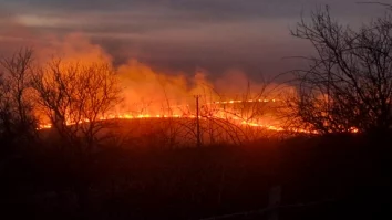 România se confruntă cu un val de incendii de vegetație și fond forestier. Peste 1.000 de hectare au ars