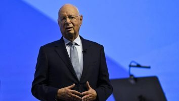Forumul Economic Mondial l-a exonerat pe Klaus Schwab de acuzații. Larry Fink și André Hoffmann devin noii Președinți interimari ai Consiliului de Administrație
