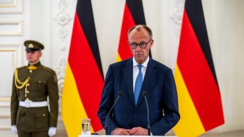 Germania suspendă exporturile de arme către Israel care ar putea fi folosite în Gaza. 66% dintre germani doresc ca guvernul lor să exercite mai multă presiune asupra Israelului