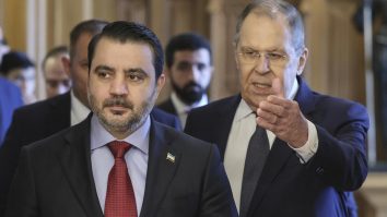 Siria vrea prieteni noi, dar rămâne fidelă Rusiei. Kremlin: „Sprijinul pentru Damasc nu depinde de situația politică sau de schimbările de guvern”