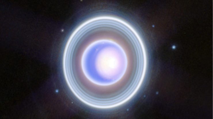 NASA a descoperit o nouă Lună în jurul Planetei Uranus