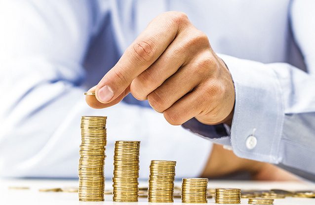 Cum se uită pieţele financiare la România înainte să îi acorde votul de încredere şi să finanţeze: „Vor să vadă că am depăşit vârful de deficit. Trebuie evitată o nouă criză politică”