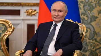 Putin a testat unitatea și capacitatea de reacție a NATO cu doar câteva zile înainte ca ultimatumul lui Trump să expire. Rusia a violat spațiul aerian al Lituaniei și a lovit un depozit de gaze la doar 1km de granița cu România
