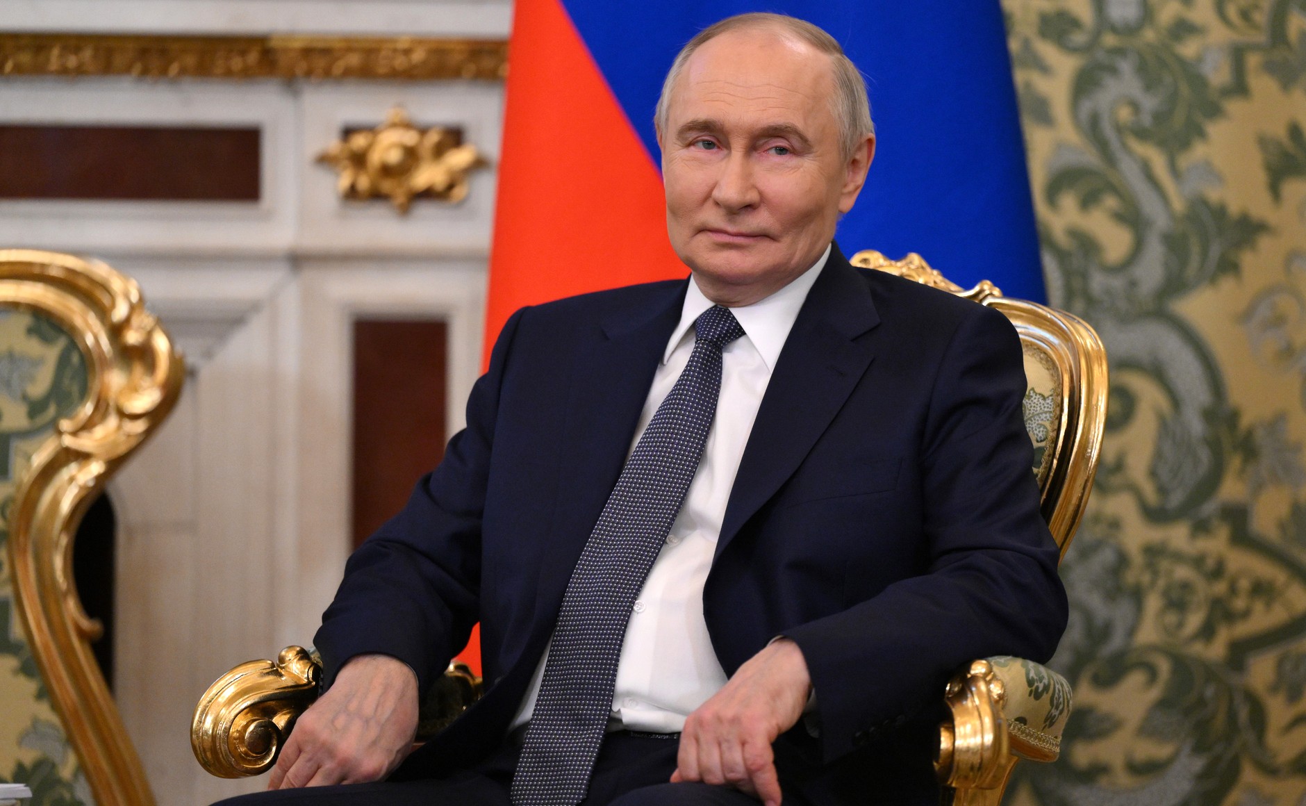 Putin a testat unitatea și capacitatea de reacție a NATO cu doar câteva zile înainte ca ultimatumul lui Trump să expire. Rusia a violat spațiul aerian al Lituaniei și a lovit un depozit de gaze la doar 1km de granița cu România