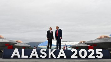 Presa de stat rusă proclamă Summitul Putin–Trump din Alaska drept un succes istoric. Medvedev: „A demonstrat că negocierile pot avea loc simultan cu operațiunea specială”