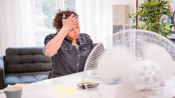 Oamenii sunt mai nervoși când temperaturile depășesc 35 de grade. Episoadele de violență se intensifică în zilele foarte calde