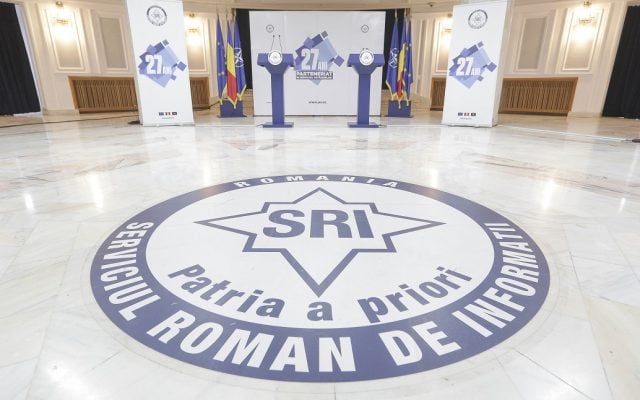 Șefia SRI și SIE, noul motiv de scandal în Coaliție. Pe cine sprijină Nicușor Dan