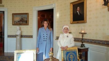 Soţia lui Erdogan face apel la Melania Trump pentru copiii din Gaza: „Dreptul lor de a creşte într-un mediu sigur şi afectuos este incontestabil”