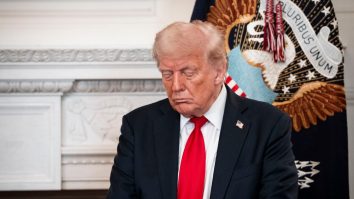 Trump vrea să încheie războiul din Ucraina dintr-un „motiv divin”: „Vreau să ajung în Rai. Momentan sunt la baza scării”