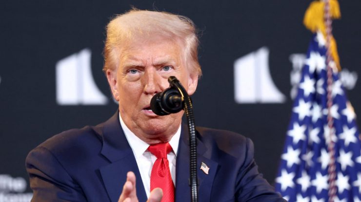 Trump anunță că Zelenski îl va vizita luni la Casa Albă: „Dacă totul merge bine, vom programa încă o întâlnire cu Putin”