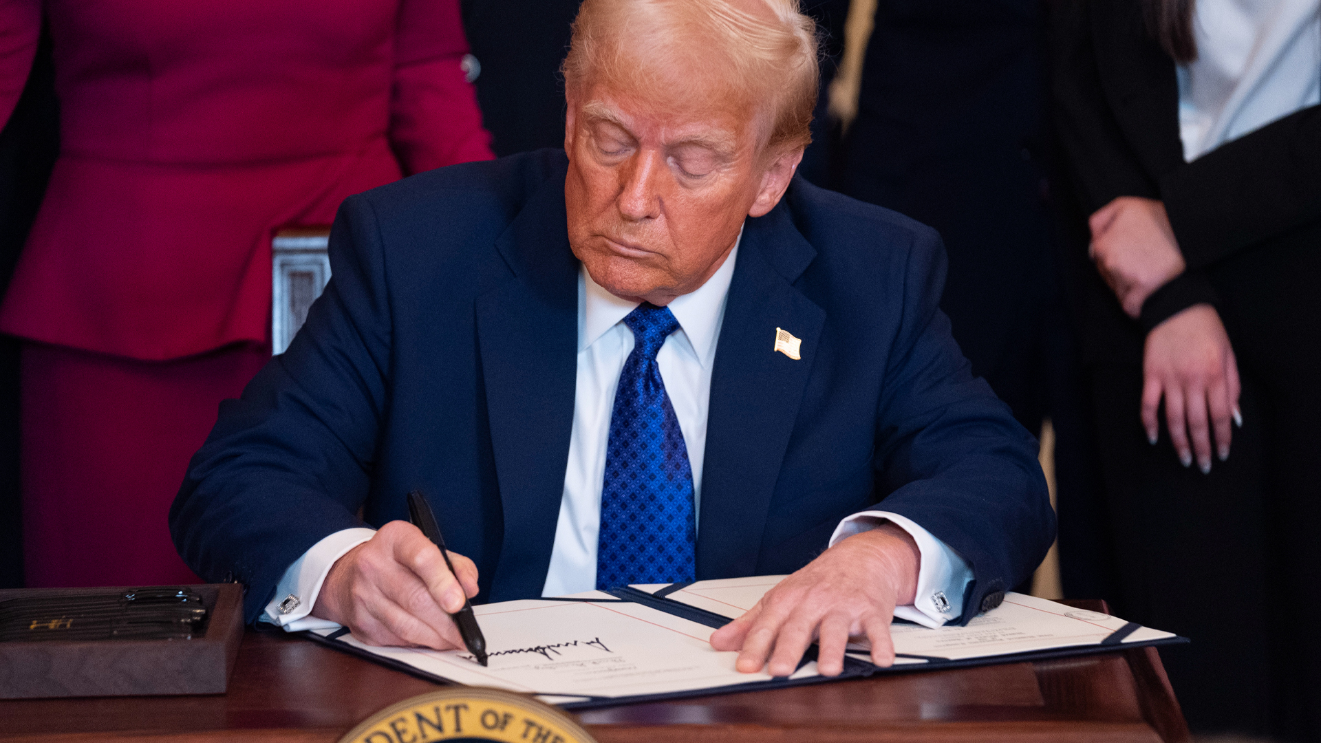 Donald Trump lovește 92 de parteneri globali și UE cu noi tarife vamale. Care sunt țările în topul pierderilor