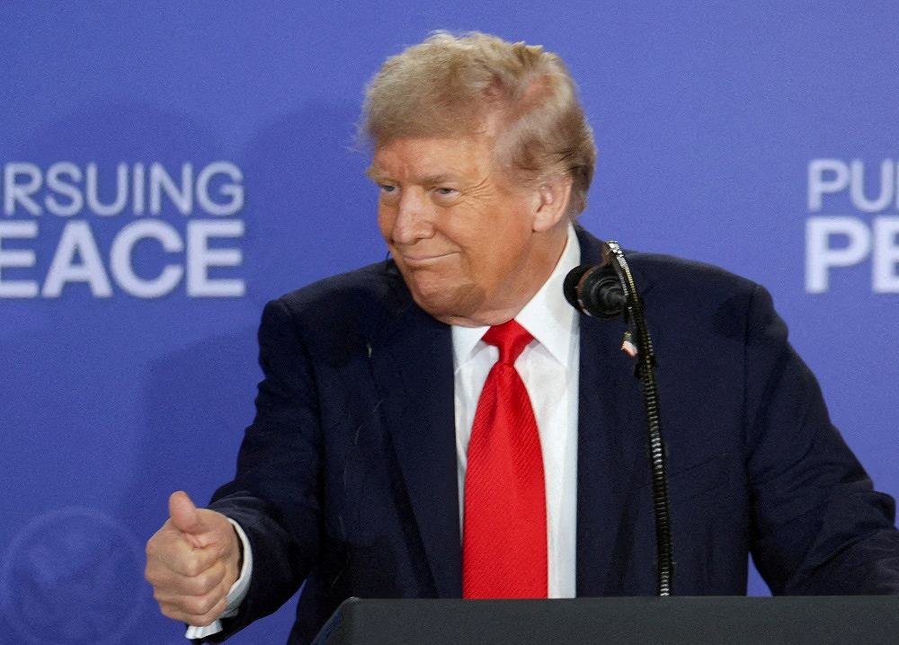 Trump afirmă că președintele Xi Jinping i-a comunicat că în timpul mandatului său, China nu va invada Taiwanul