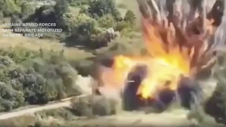 Operațiune spectaculoasă: Forțele ucrainene au reușit să distrugă două poduri esențiale folosite de armată rusă, folosind chiar armamentul Rusiei și drone ieftine