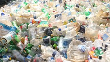Negocierile pentru primul tratat mondial împotriva poluării cu plastic de la Geneva s-au încheiat fără un acord