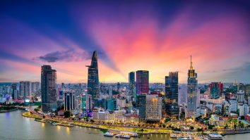 Din 15 august, românii vor putea face vizite turistice de maximum 45 de zile în Vietnam, fără viză