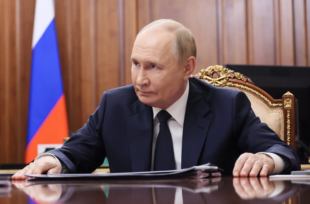Putin e pregătit de o întâlnire cu Zelenski, anunță Kremlinul. Ultimatumul lui Trump se apropie de final