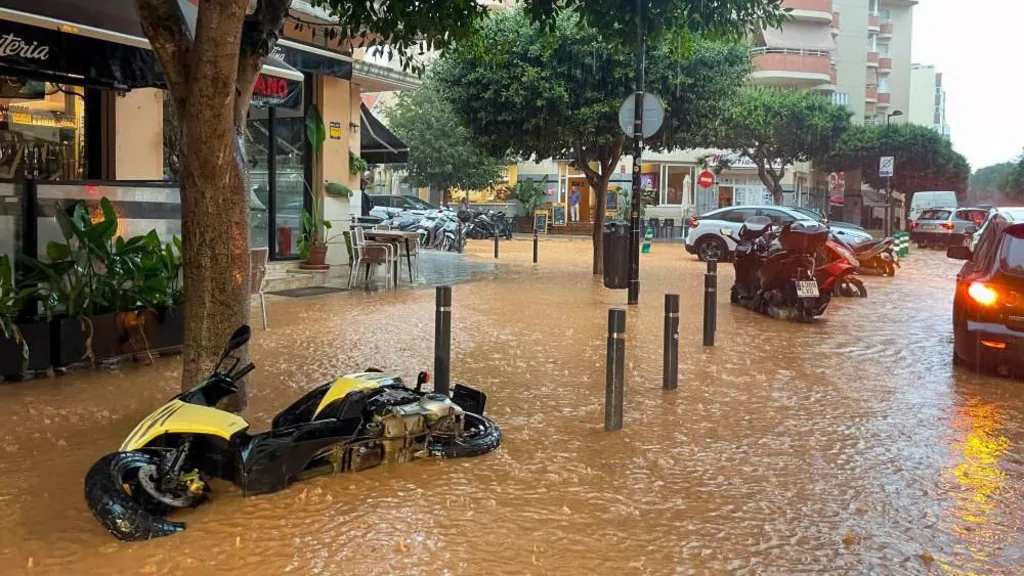 Furtuna Gabrielle a inundat Insulele Baleare și a lăsat Ibiza fără curent. Spania investește în sateliți pentru prevenirea dezastrelor. Cum se pregătește România pentru posibile dezastre