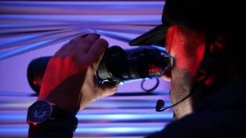 SIE angajează: de la spioni și IT-iști, până la șoferi și experți în social media. Candidații trebuie să aibă o inteligență peste medie