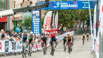 Austriacul de 23 de ani, Maximilian Schmidbauer, a câștigat prima etapă a Turului României 2025