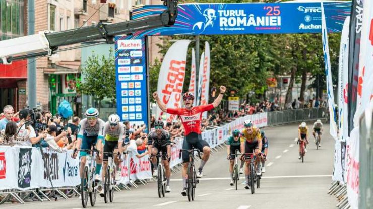 Austriacul de 23 de ani, Maximilian Schmidbauer, a câștigat prima etapă a Turului României 2025