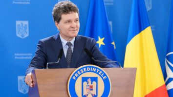 What the fuck is SISTEMUL?