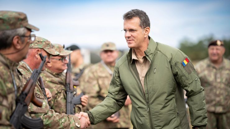 Moșteanu, după ședința CSAT: „În cazul dronelor, linia de comandă pentru doborâre aparține comandantului misiunii” 