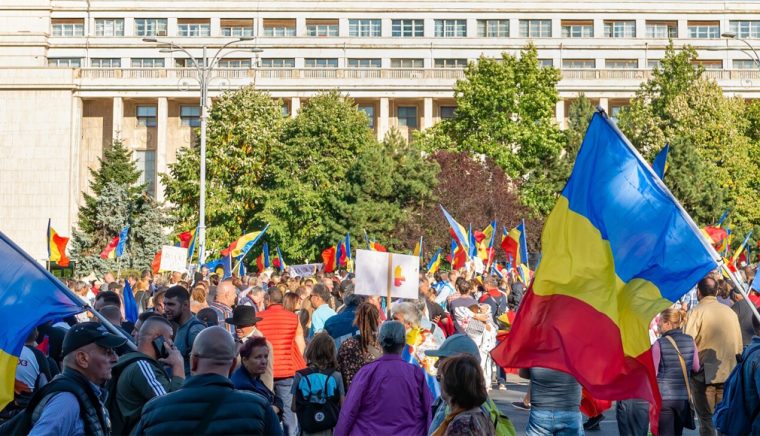 Sindicaliştii din administraţia publică organizează un protest luni în București