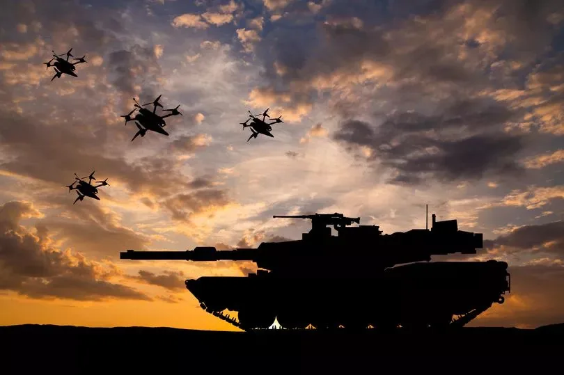 Marea Britanie va produce drone de interceptare pentru Ucraina, pe fondul escaladării tensiunilor cu Rusia