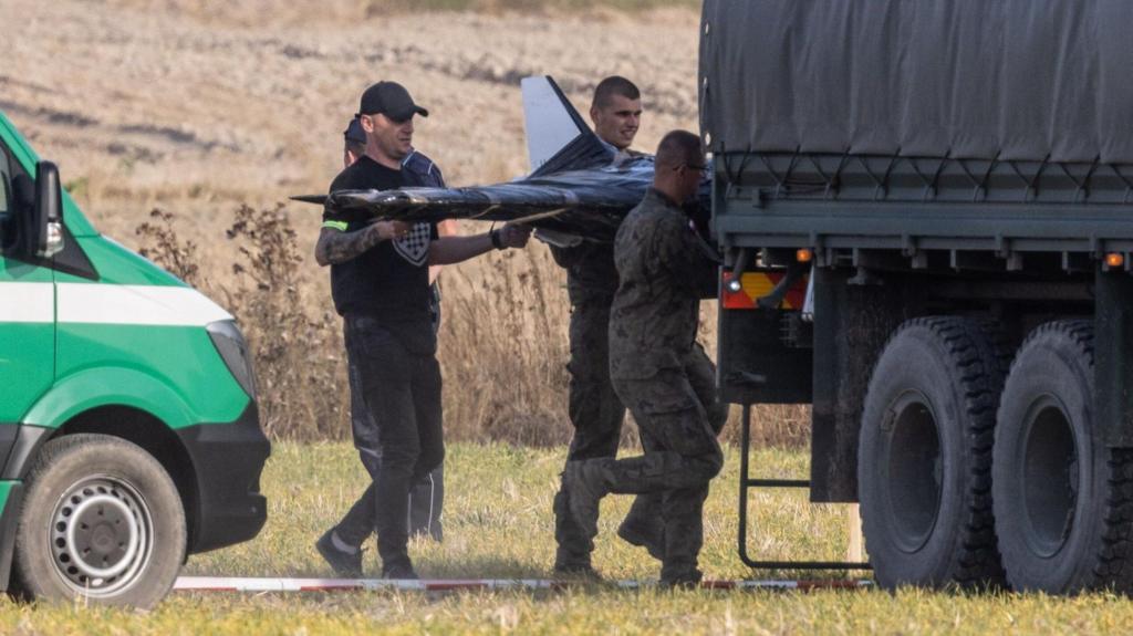 Bloomberg: Polonia solicită aliaţilor mai multă apărare aeriană după atacul cu drone ruseşti