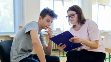 STUDIU. Copiii nu apelează la consilierul școlar. Ce arată ultimele date ale Ministerului Educației