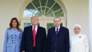 Donald Trump și Recep Erdogan se întâlnesc la Casa Albă. Liderii vor discuta despre ridicarea restricției privind vânzările de F-35 către Turcia