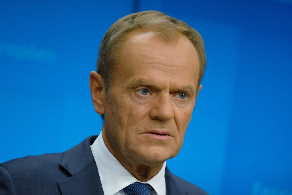 Donald Tusk: Declarațiile lui Trump despre Ucraina ar putea semnala retragerea SUA